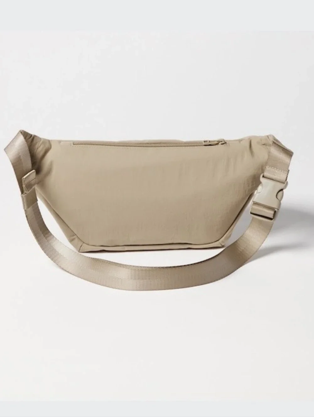 Uniqlo Nylon Crossbody Bag Funny Pack Waist Shoulder Handbag Beige Khaki Pockets - Picture 3 of 16
